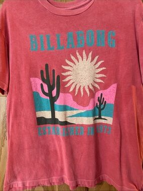 Billabong Coral Tee with Desert Graphic Small from Buckle Small